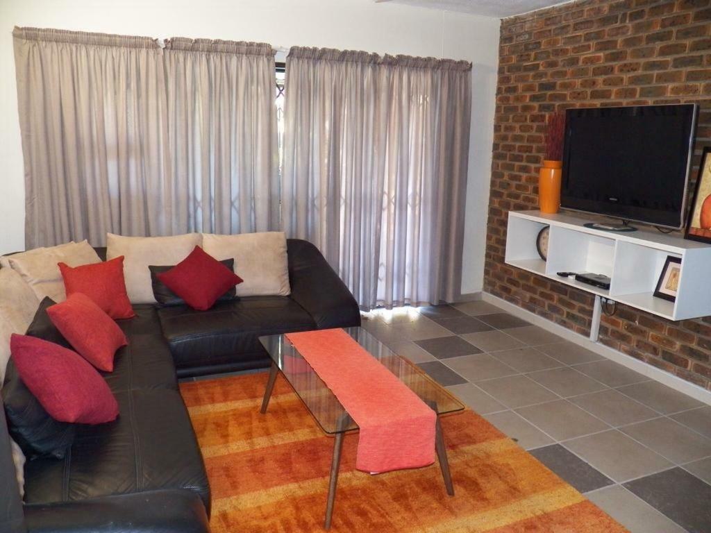 26 Pelser Plaat Meerensee Apartment Richards Bay Bagian luar foto